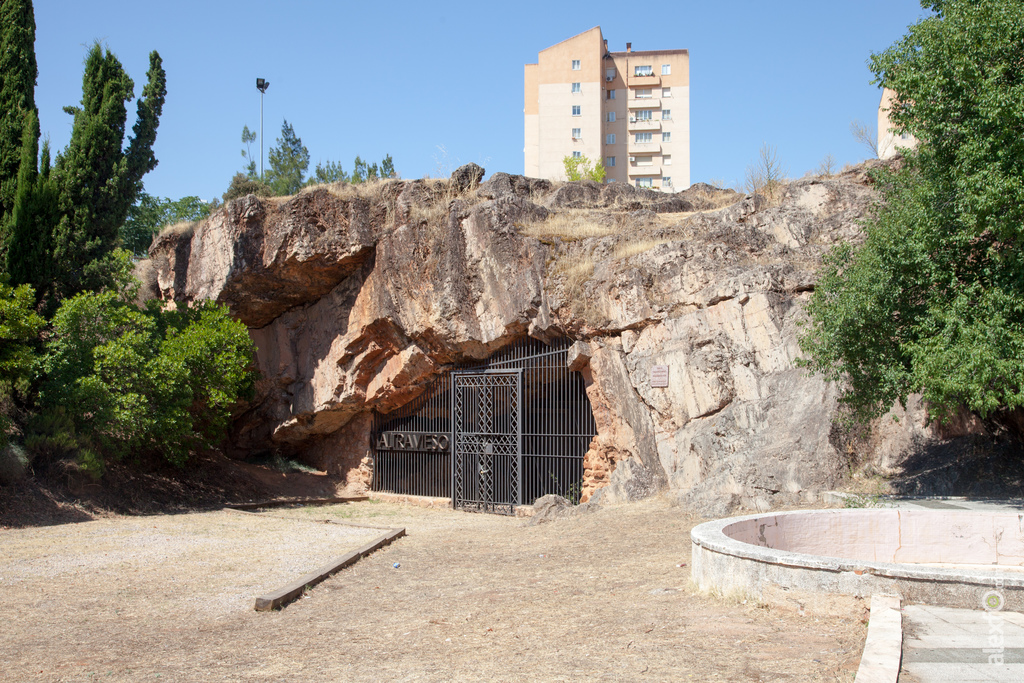 Cueva de Maltravieso en Cáceres