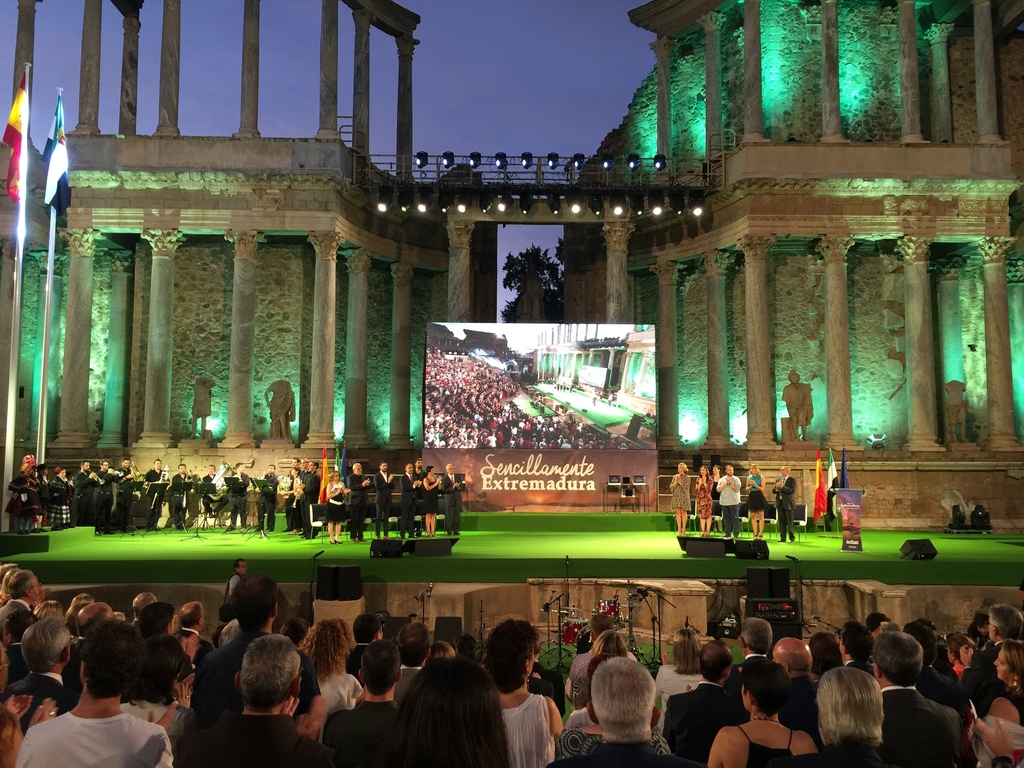Acto Medallas Día de Extremadura 2016