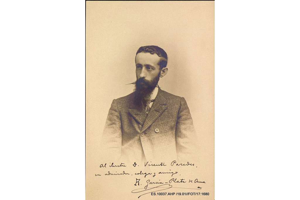 El Archivo Histórico Provincial de Cáceres prosigue su homenaje a Vicente Paredes Guillén