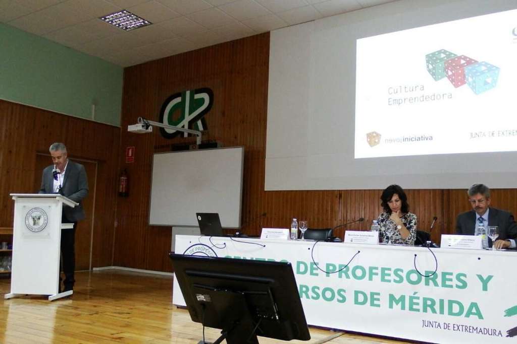 La Junta de Extremadura destaca el carácter innovador de los programas de Cultura Emprendedora