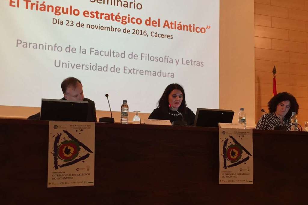 Rosa Balas resalta el papel de Extremadura en el triángulo Europa - África - América