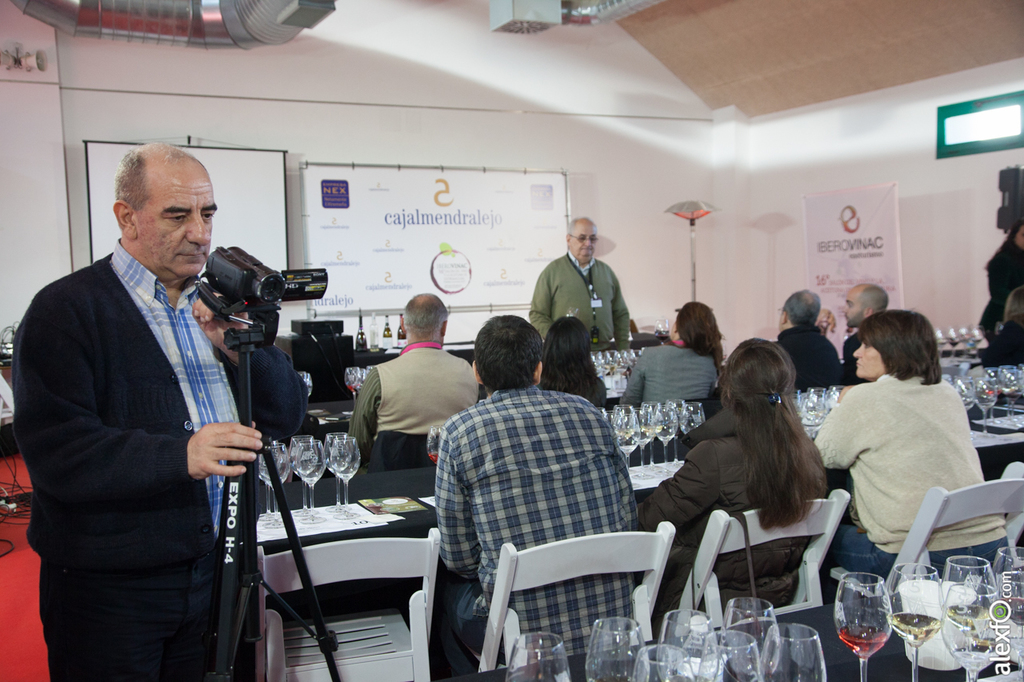 Mario Louro - Cata de " Vinos ibéricos " - Iberovinac enoturismo 2015 - Almendralejo 28112015-IMG_8244