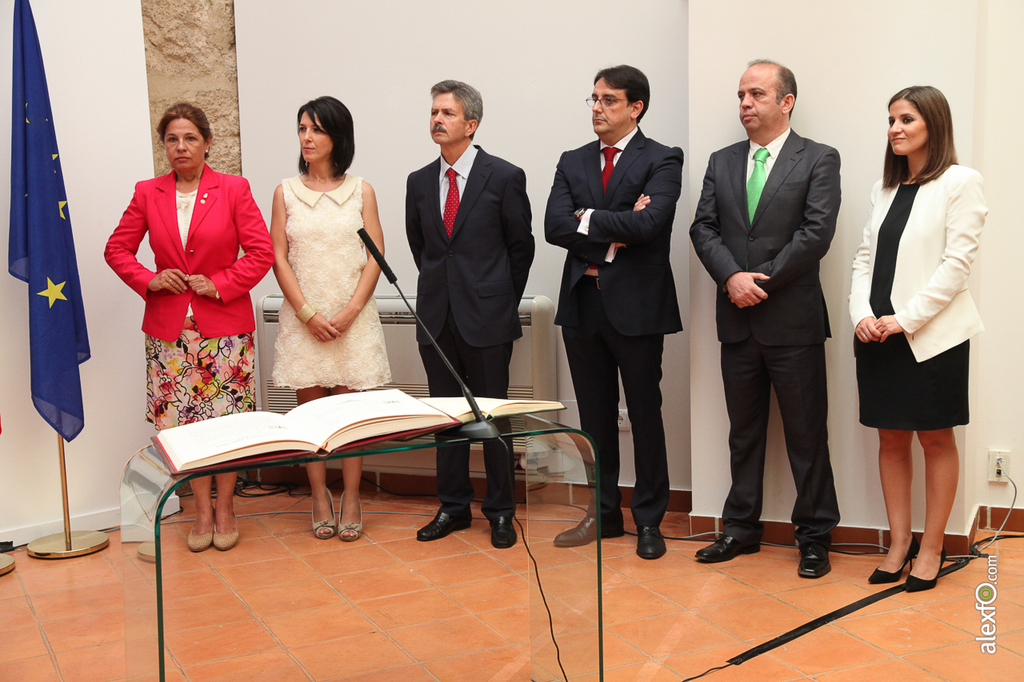 Toma de posesión Consejeros Junta de Extremadura con Guillermo Fernández Vara 2015  2015-07-07-IMG_2572