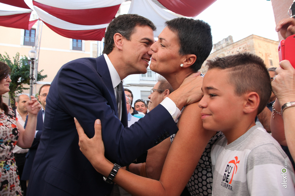 Pedro Sanchez PSOE  con Guillermo Fernández Vara - Presidente Junta Extremadura  2015-07-04-IMG_2226
