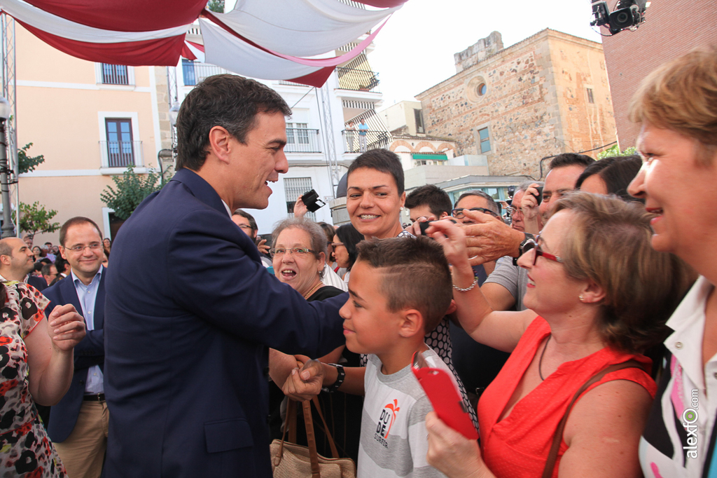 Pedro Sanchez PSOE  con Guillermo Fernández Vara - Presidente Junta Extremadura  2015-07-04-IMG_2227