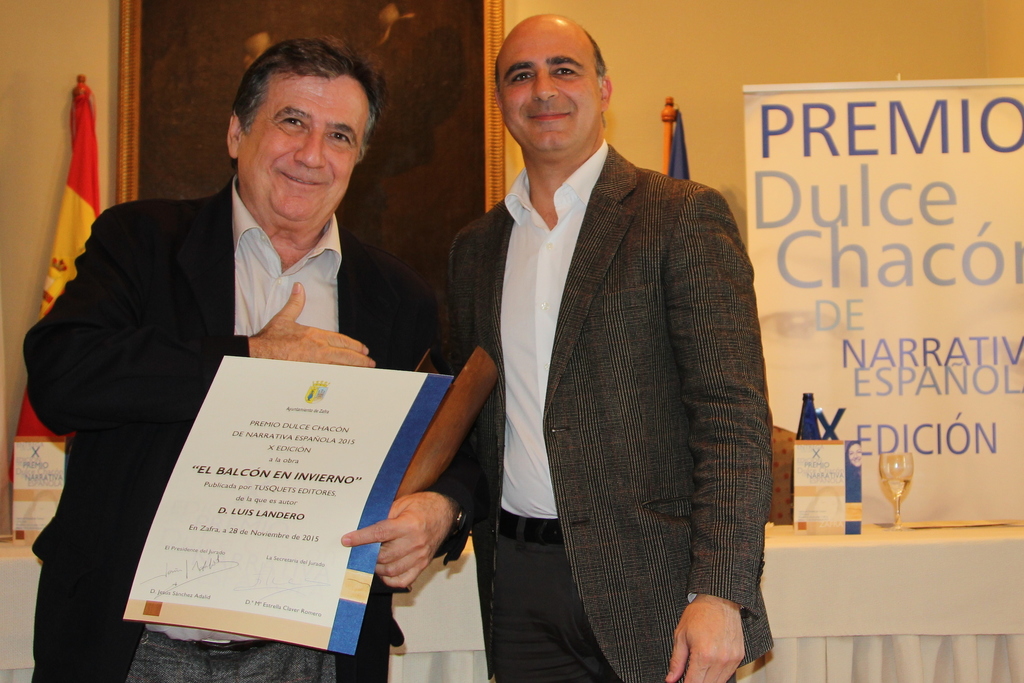 Luis Landero recibe en el Parador de Zafra el X Premio Dulce Chacón de Narrativa Española