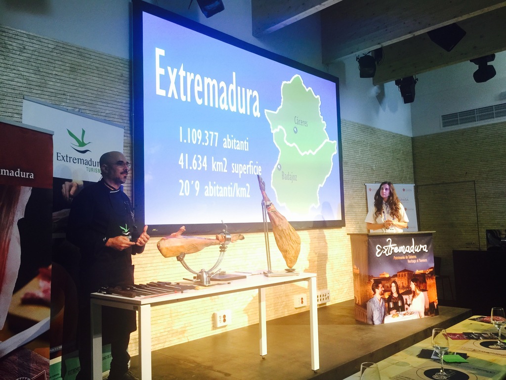 Día 27 EXPO MILAN -Pabellón España - Semana Extremadura FullSizeRender 15