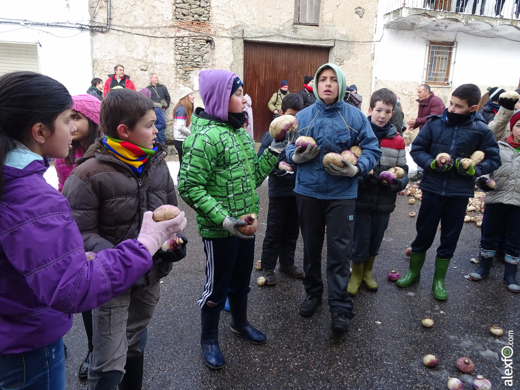 Jarramplas 2015 Piornal - Cáceres: Salida del Jarramplas para niños 18012015-DSC08504