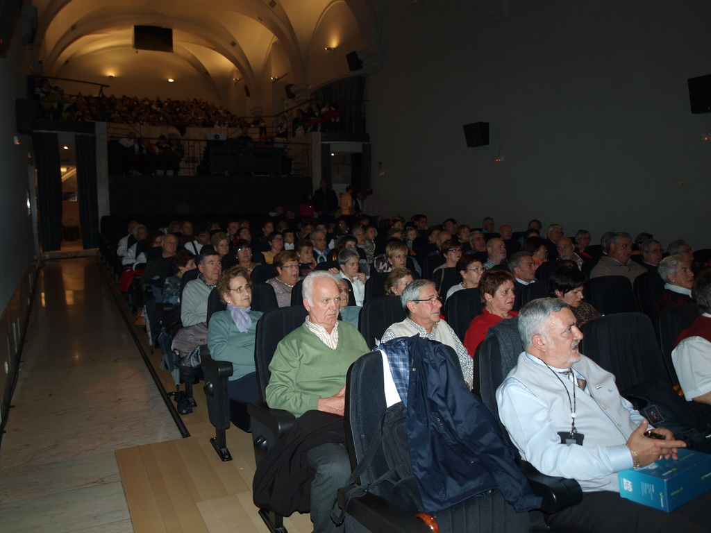 XXIII FESITIVAL DE VILLANCICOS Y DANZAS EXTREMEÑAS (29/11/2014, Oñati, Gipuzkoa) PB294109