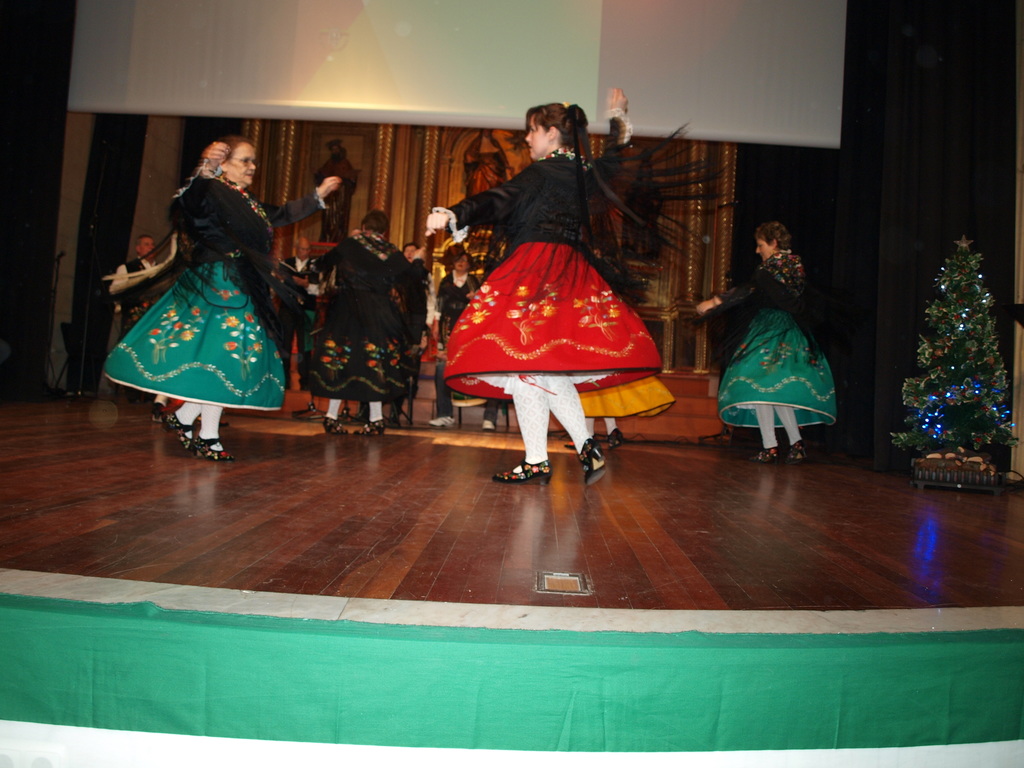 XXIII FESITIVAL DE VILLANCICOS Y DANZAS EXTREMEÑAS (29/11/2014, Oñati, Gipuzkoa) PB294174