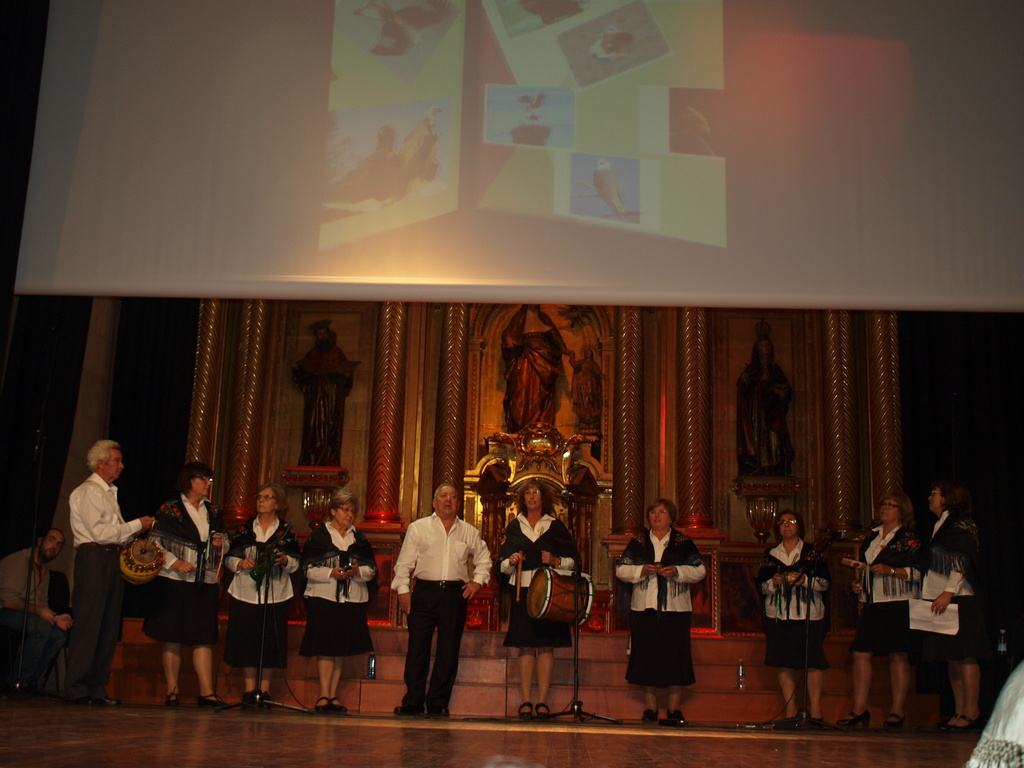 XXIII FESITIVAL DE VILLANCICOS Y DANZAS EXTREMEÑAS (29/11/2014, Oñati, Gipuzkoa) PB294191