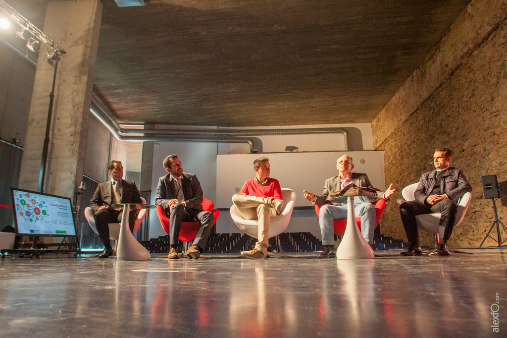 5 x 5 talleres innovación - Congreso InnoCámaras Meeting Point 2014 Extremadura _44X0688