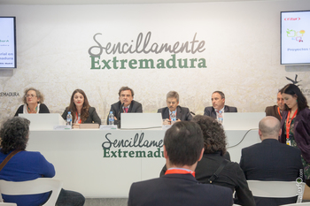 El Clúster de Turismo de Extremadura presenta un plan de capacitación internacional para la gestión de Clústers