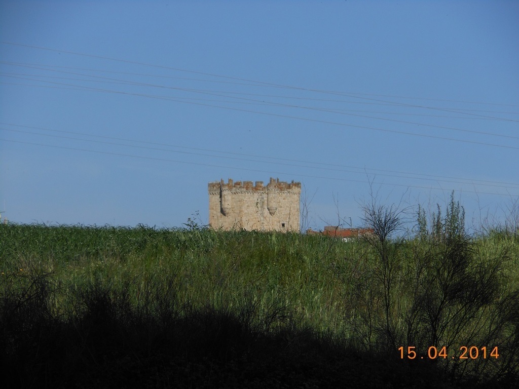 Fotos  de Coria  (Cáceres) tomadas por un socio del Centro Extremeño de Mondragón Emerge el castillo