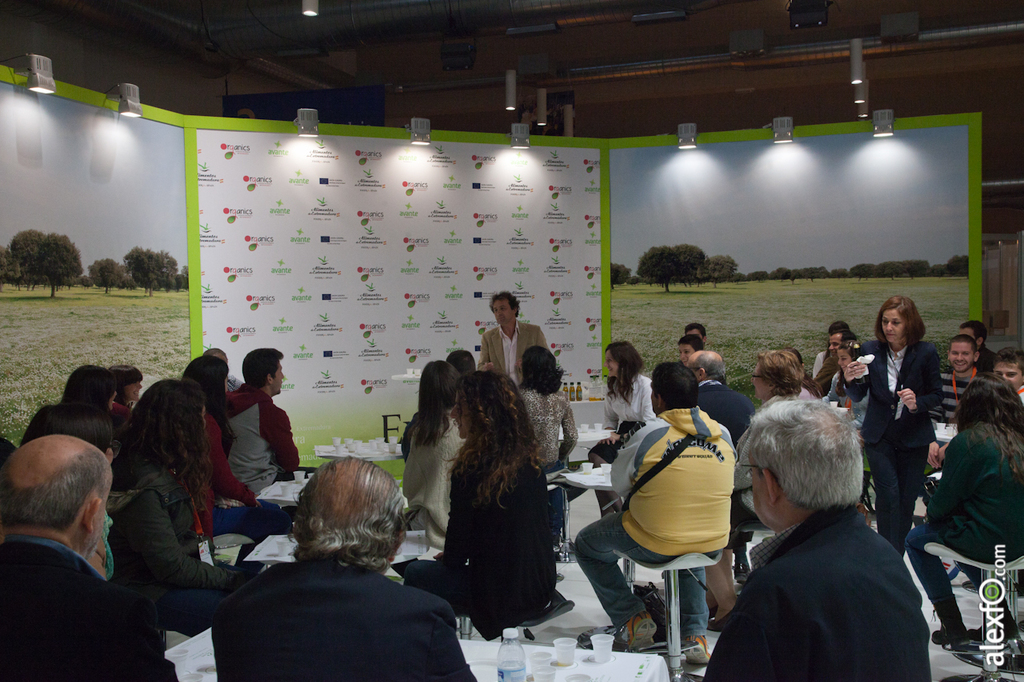 Cata de Aceite - Iberovinac 2014 - Salón del vino y la aceituna 2014-11-04 Cata de aceite-4