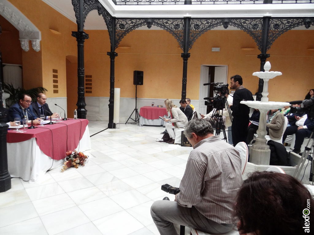 Presentación Presupuestos Diputación de Badajoz 2015 - Llerena 16102014-DSC08043