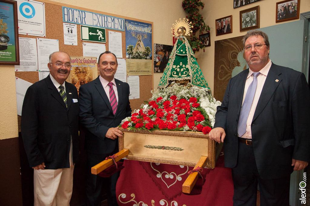 Visita Diputación Badajoz a Hogar Extremeño de Móstoles e inauguración exposición tauromaquia 06092014-IMG_2233
