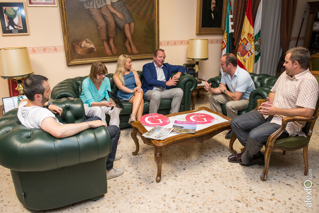 Recepción del Alcalde de Almendralejo a la Gira Gilbert y Gaillard Extremadura 2014 Recepción del Alcalde de Almendralejo a la Gira Gilbert y Gaillard Extremadura 2014 - _DCA0403
