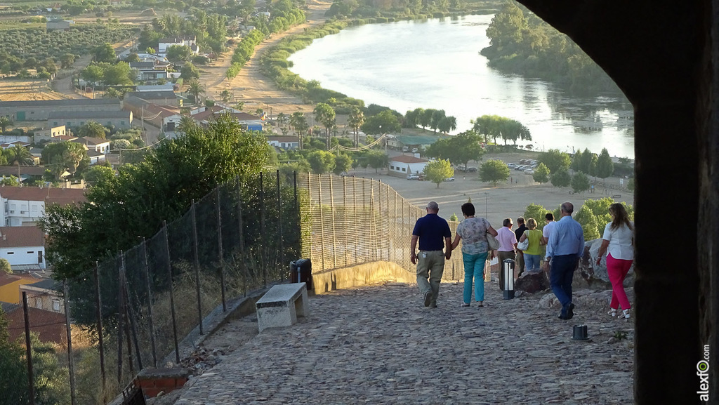 Consejo Comunidades Extremeñas en el Exterior 2014 - Visita por Medellín DSC00190