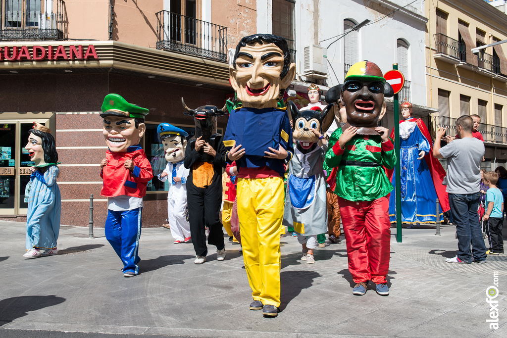 Desfile de Gigantes y Cabezudos - Feria de San Juan 2014 Desfile de Gigantes y Cabezudos - Feria de San Juan 2014 - gigantes y cabezudos-15