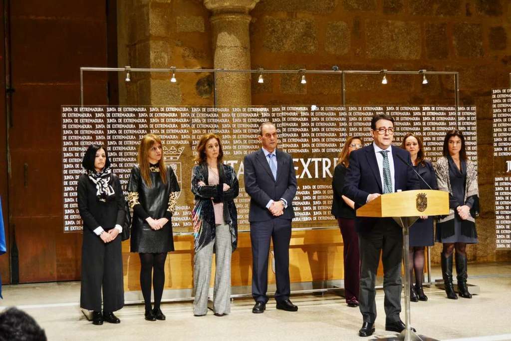 Declaración institucional para constituir un grupo de trabajo que elabore el anteproyecto de Ley de Mediación en materia de Consumo en Extremadura