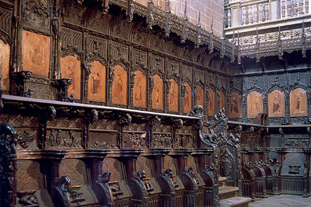 Finalizan los trabajos de restauración y conservación del conjunto del coro de la catedral de Plasencia