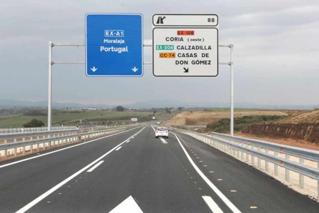La Junta de Extremadura informa sobre la ejecución de la autovía EX A1, tramo Coria-Moraleja