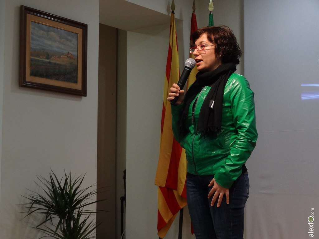 Encuentro de Gobex con Federación de Asociaciones Extremeñas en Cataluña Encuentro de Gobex con Federación de Asociaciones Extremeñas en Cataluña - DSC06347