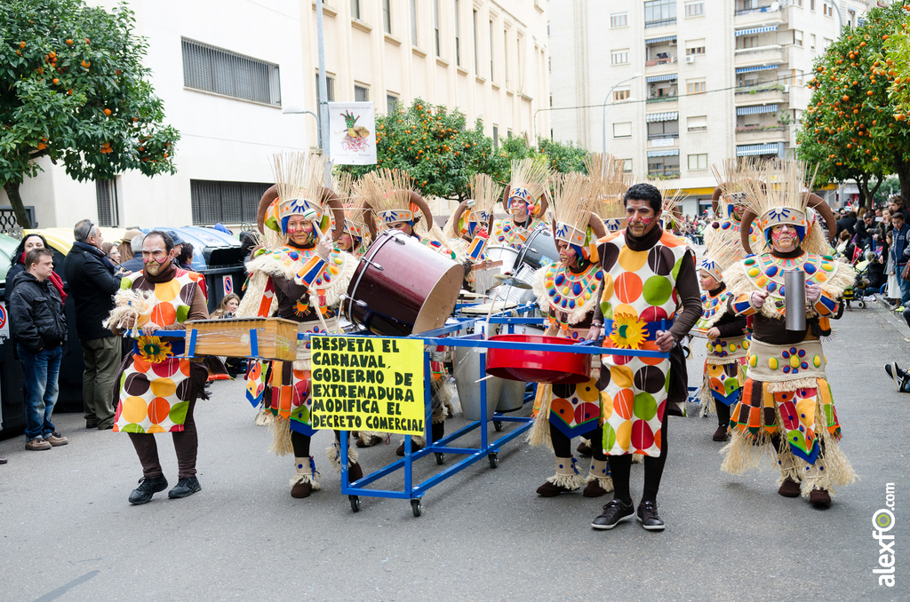 Comparsa Yakaré - Desfile de Comparsas - Carnaval Badajoz 2014 Comparsa Yakaré - Desfile de Comparsas - Carnaval Badajoz 2014