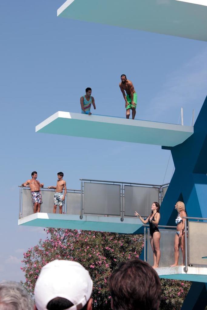 2ª Aniversário EME - Évora Splash, saltadores nas pranchas das piscinas de Évora