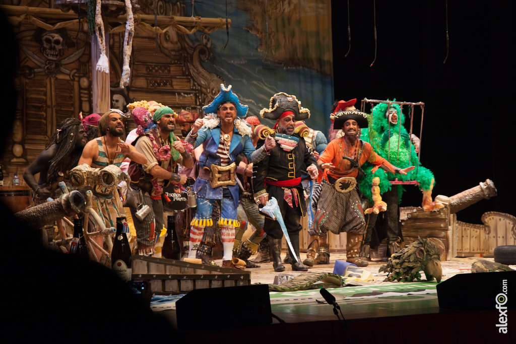 Los piratas han vuelto a abordar el escenario del teatro López de Ayala