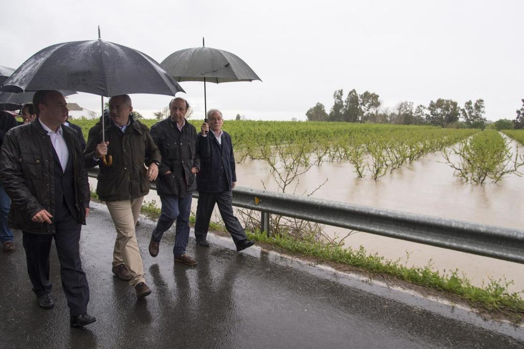 Gobex Visita a inundaciones El Presidente del Gobierno de Extremadura, José Antonio Monago, visita las zonas afectadas por las inundaciones.