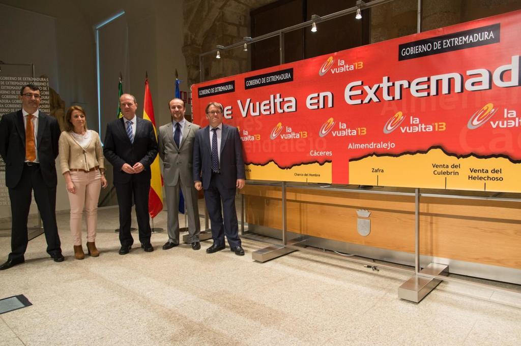 Gobex Vuelta a España 2013 El presidente del Gobierno de Extremadura, José Antonio Monago, presenta las etapas extremeñas de la Vuelta Ciclista a España. T