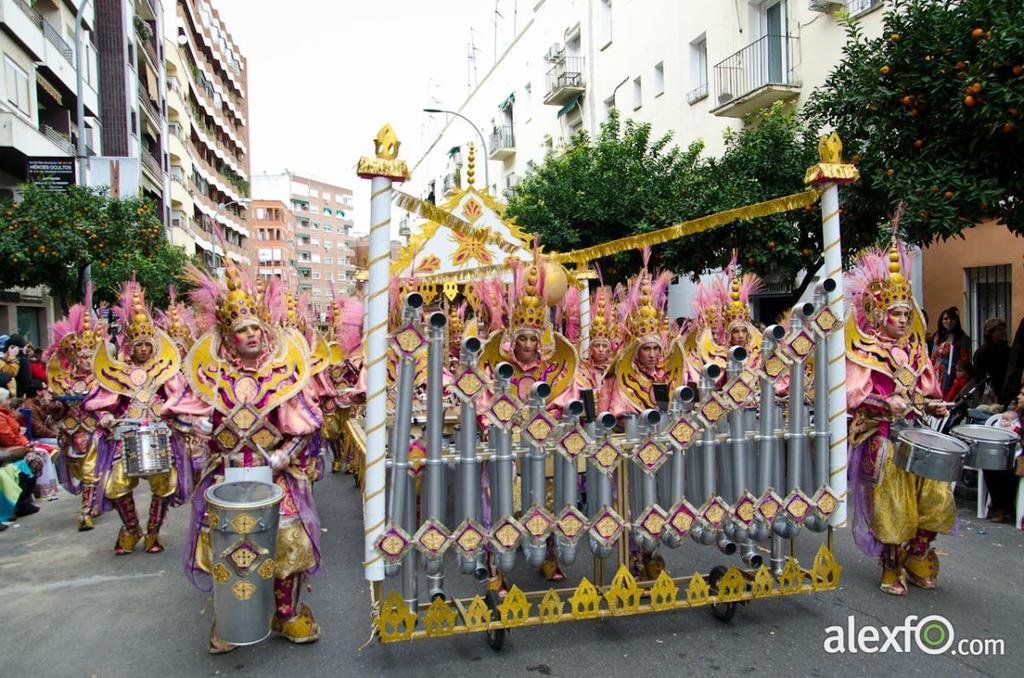 Comparsa Los Lingotes Carnaval Badajoz 2013 Comparsa Los Lingotes Carnaval Badajoz 2013