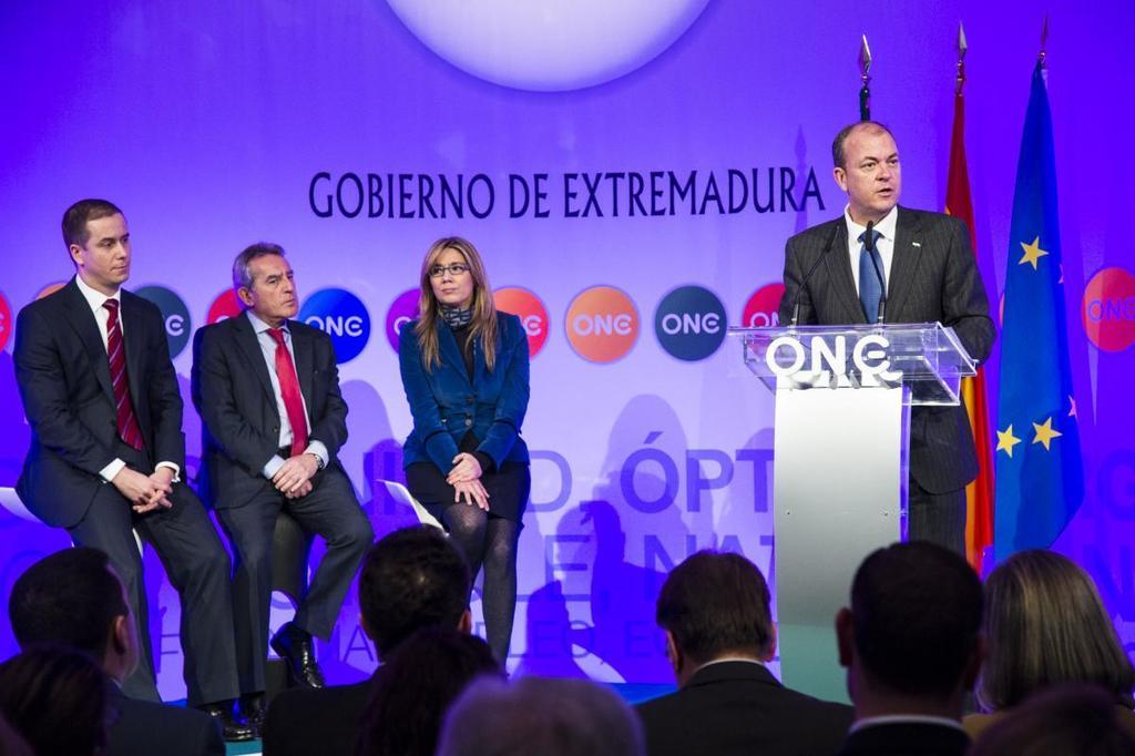 Gobex Presentación de ONE El presidente del Gobierno de Extremadura, José Antonio Monago, presenta la Estrategia de Especialización Inteligente de Extrema