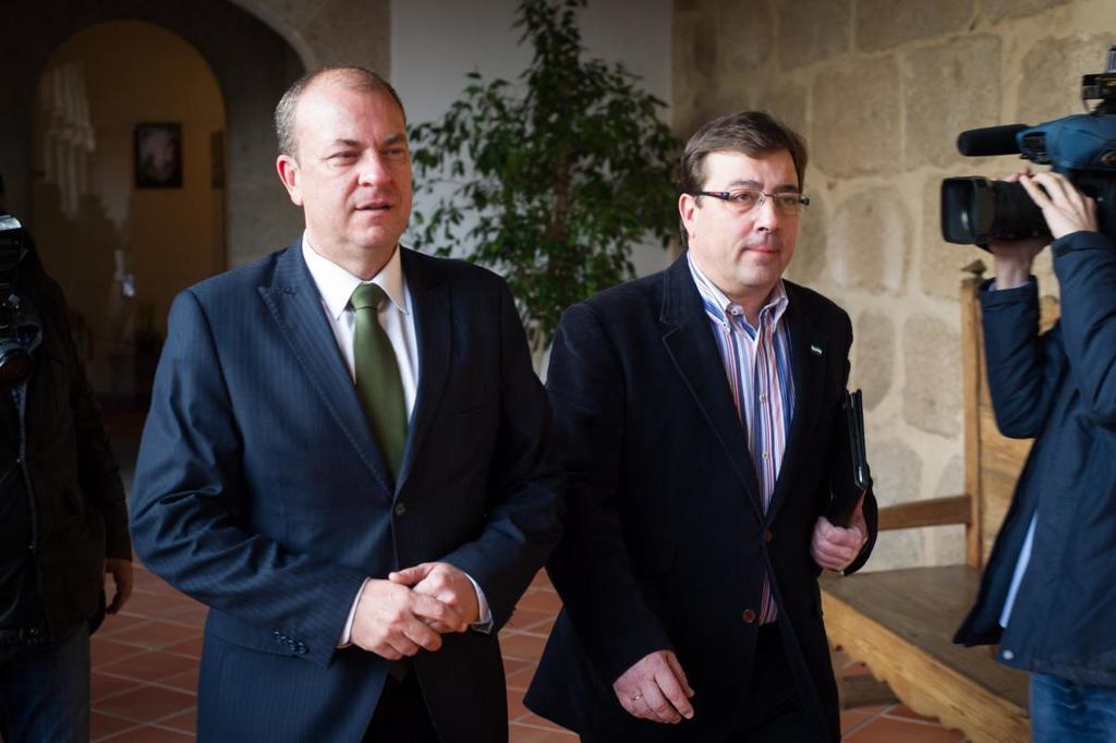 Gobex Reunión Monago-Vara El presidente del Gobierno de Extremadura, José Antonio Monago, se reúne  con el secretario general del PSOE de Extremadura, Gui