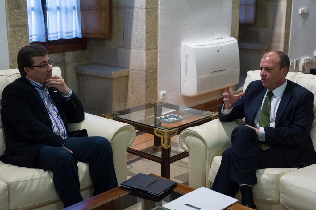 Gobex Reunión Monago-Vara El presidente del Gobierno de Extremadura, José Antonio Monago, se reúne  con el secretario general del PSOE de Extremadura, Gui