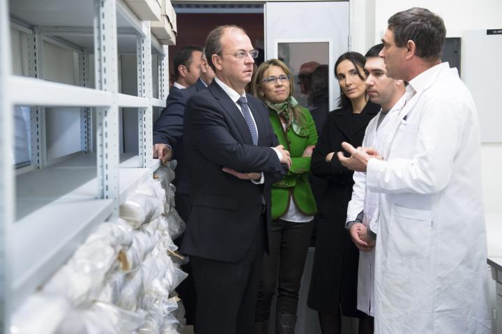 Gobex Finca la Orden El presidente del Gobierno de Extremadura, José Antonio Monago, asiste a la inauguración del nuevo edificio de investigación “Fi