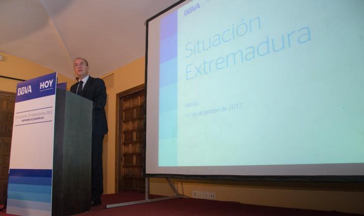 Gobex Informe BBVA Research El presidente del Gobierno de Extremadura, José Antonio Monago, asiste a la presentación del Análisis Económico 2012 “Situación 
