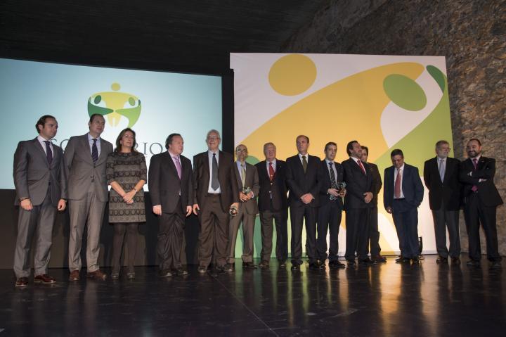 Gobex Entrega de los Premios ONCE El presidente del Gobierno de Extremadura, José Antonio Monago, y el consejero de Salud y Política Social, Luis Alfonso Hernánde