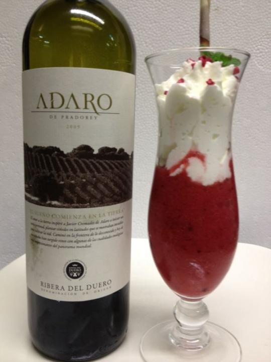 JORNADAS DE CAZA Y SETA MARIDADAS  Sorbete de frutos rojos al vino Adaro y su espuma de limon