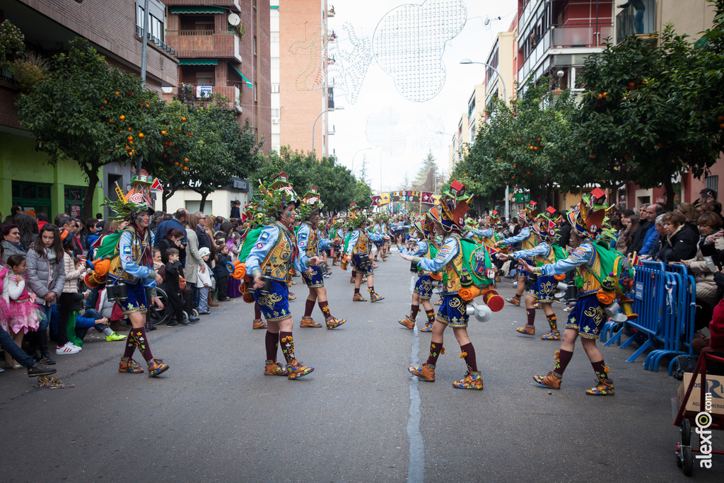 comparsa Bacumba desfile de comparsas carnaval de Badajoz 6