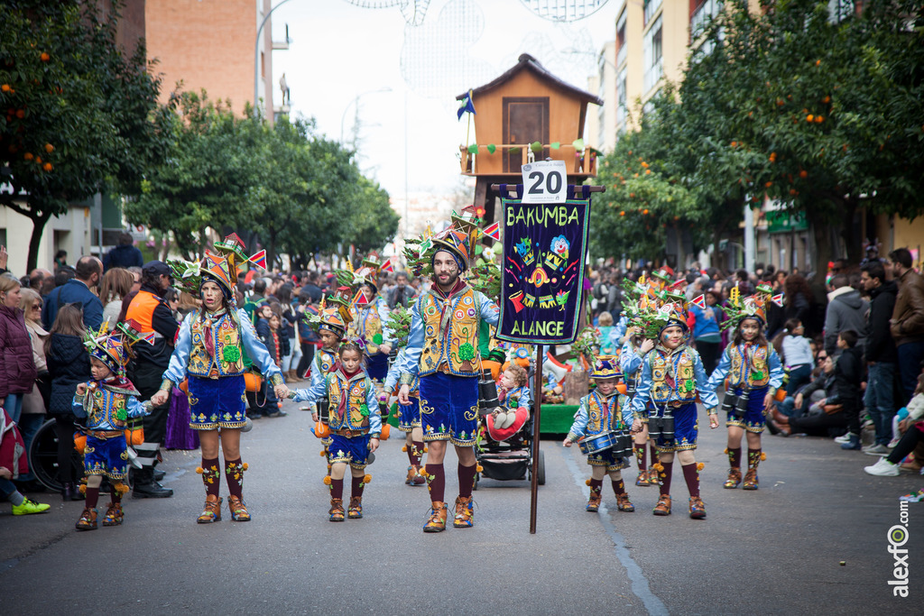 comparsa Bacumba desfile de comparsas carnaval de Badajoz