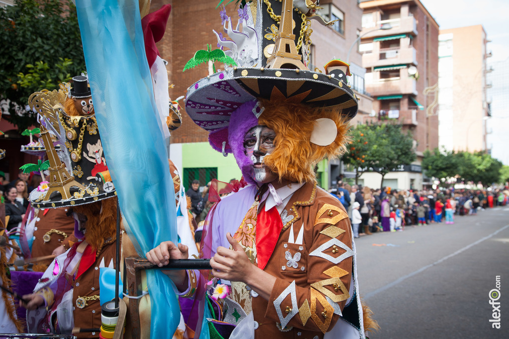 comparsa La Fussion desfile de comparsas carnaval de Badajoz 13