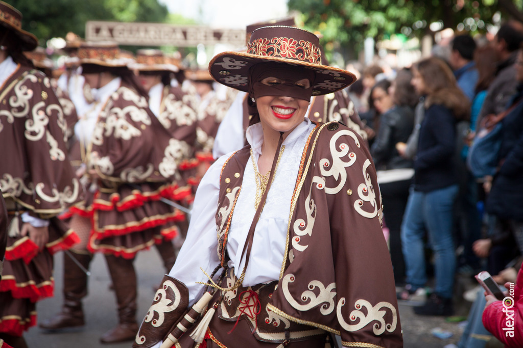 comparsa Los Pirulfos desfile de comparsas carnaval de Badajoz 4