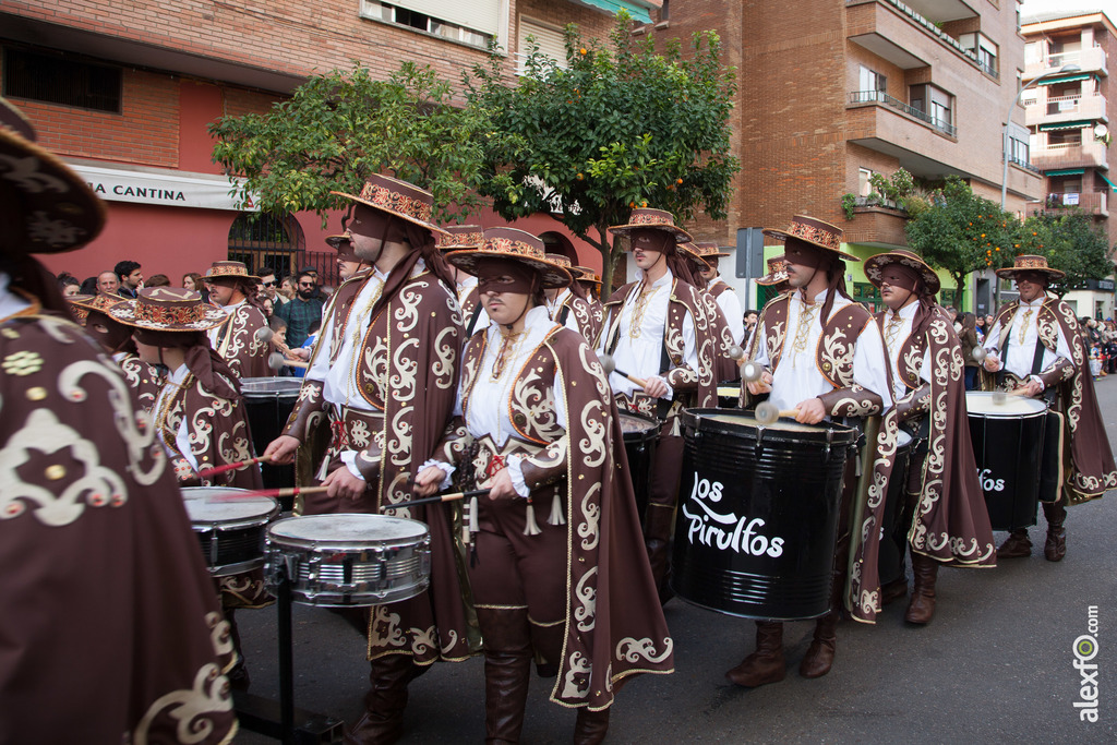 comparsa Los Pirulfos desfile de comparsas carnaval de Badajoz 14