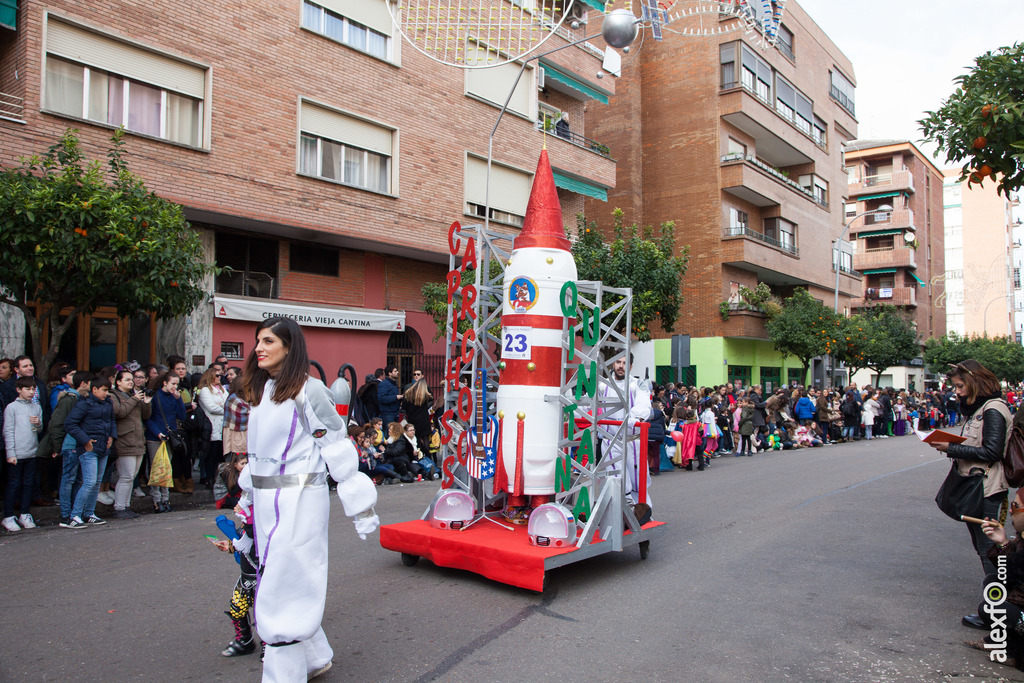 comparsa Los Caprichosos en los 80 con sigue, sigue Sputnik desfile de comparsas carnaval de Badajoz 3