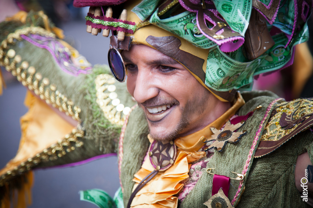 comparsa Las Monjas desfile de comparsas carnaval de Badajoz 8
