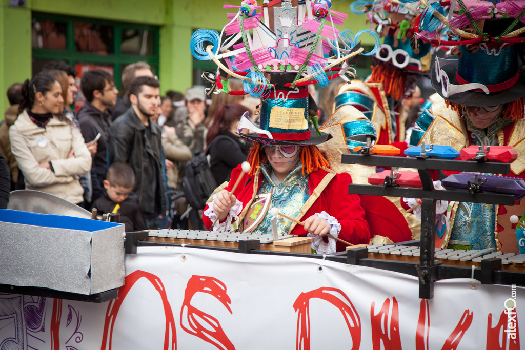 comparsa comparsa Los Riki's desfile de comparsas carnaval de Badajoz 14