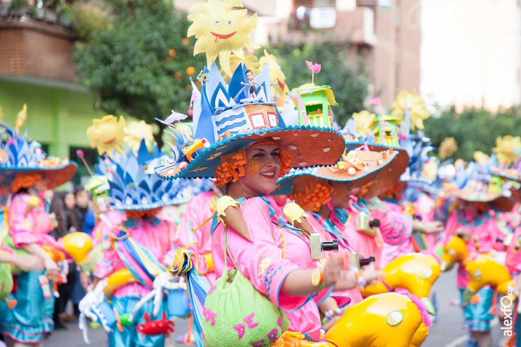 comparsa comparsa Los De siempre desfile de comparsas carnaval de Badajoz 7